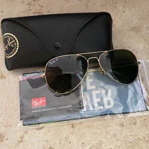 Ray-Ban Aviator Classic Polarized Glasses